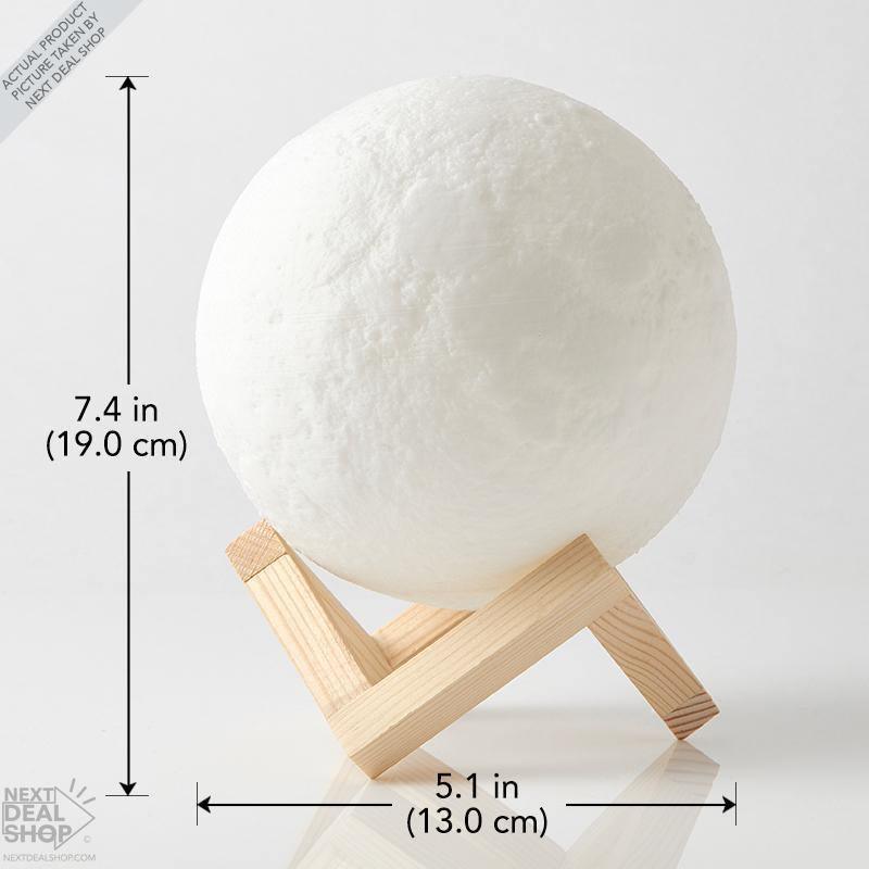 Lua Luminária 3D (com Stand em Madeira) - Loja Ofertazzi